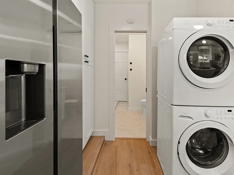 5310 George St #B — Photo 3