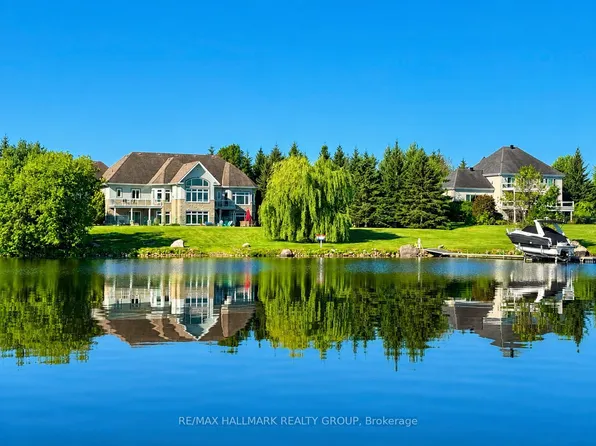 3665 Front Rd, East Hawkesbury, ON K6A 2W5