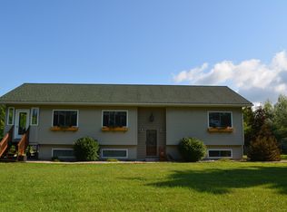 54 Baker Rd, Morrisonville, NY 12962