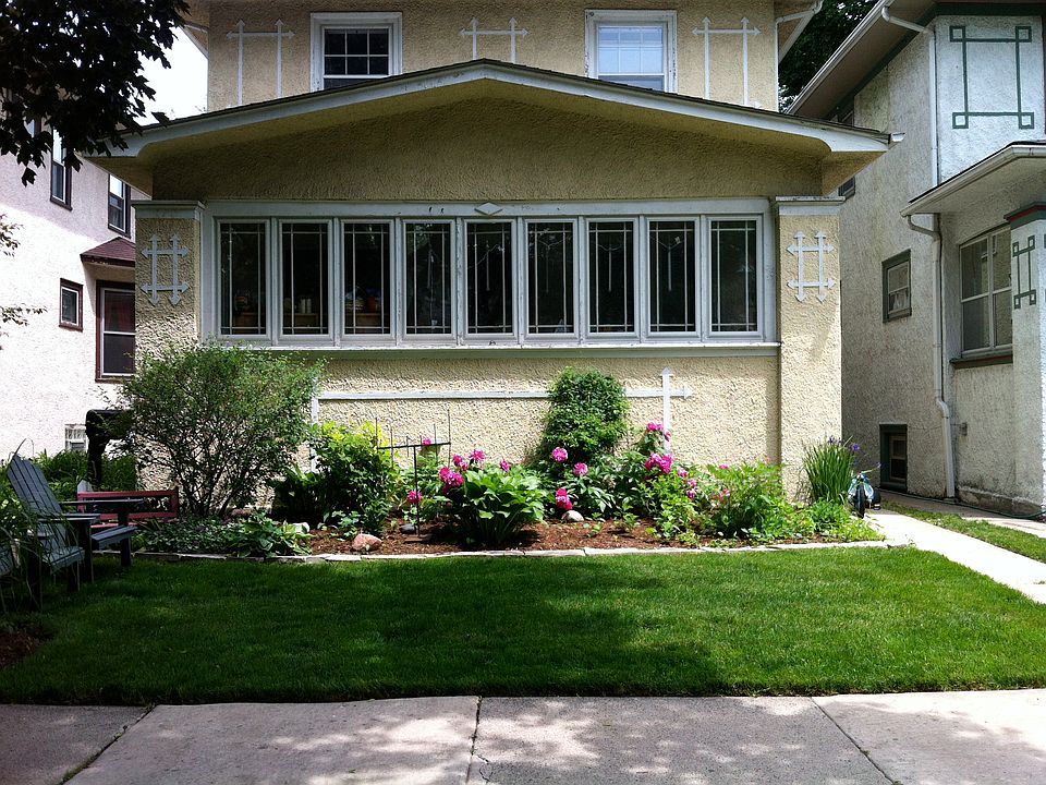 1st image of 610 Wesley Ave