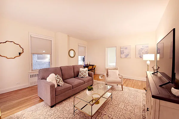 Rented by FirstService Realty (legacy) | media 1