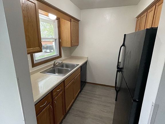 2nd image of 1345 Camden Way APT C