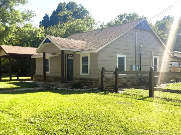 224 N Ora St, Pryor, OK 74361