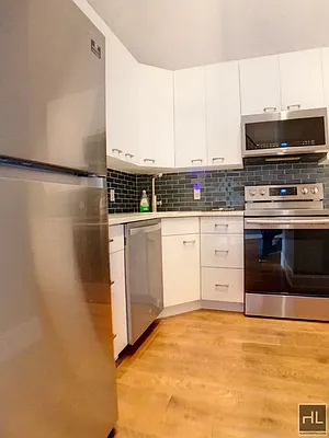 Rented by Highline Residential | media 7