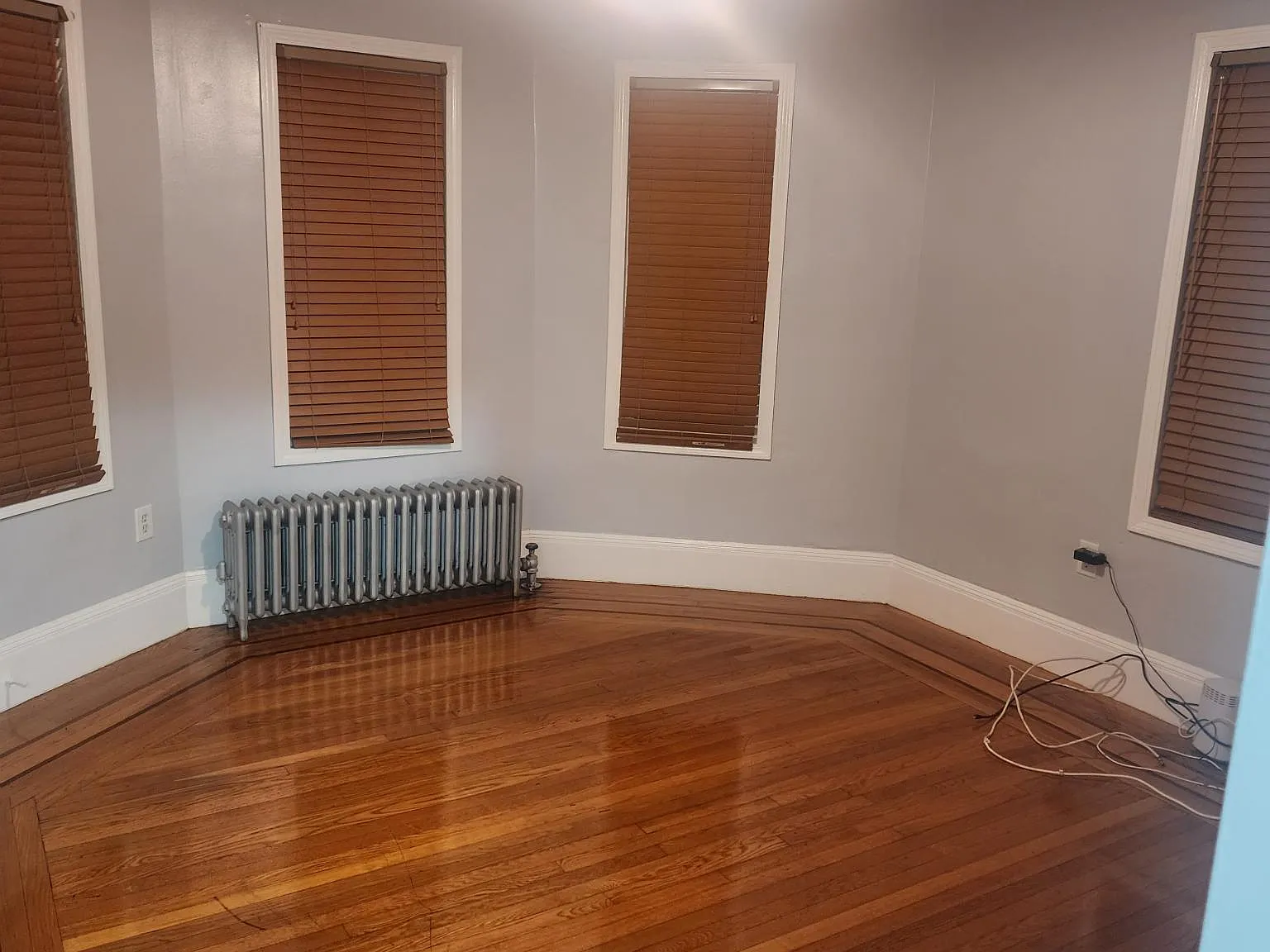 836 Atwells Ave — Photo 4