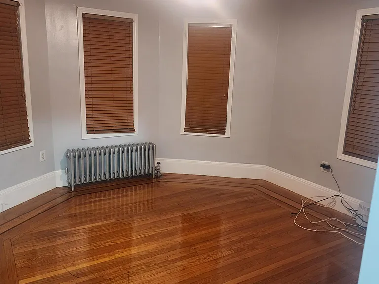 836 Atwells Ave — Photo 4
