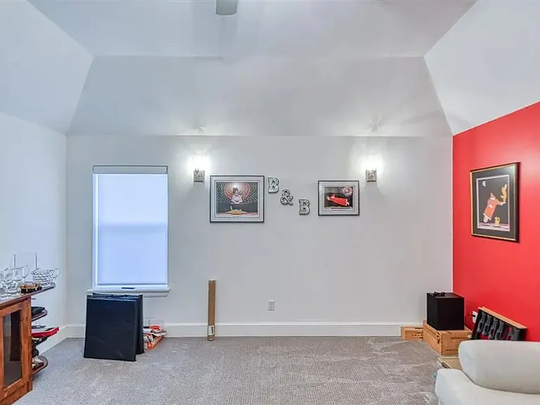 3313 Quidnet Rd — Photo 44