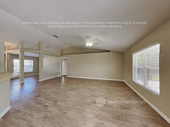 3rd image of 1348 Wildberry Ln