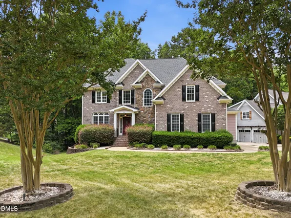 8401 Chelridge Dr, Wake Forest, NC 27587