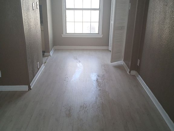 5th image of 3215 Spurlock St