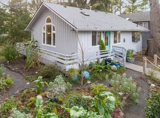 187 E Coolidge Ave, Cannon Beach, OR 97110