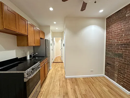69 1st Ave #9 Photo 1