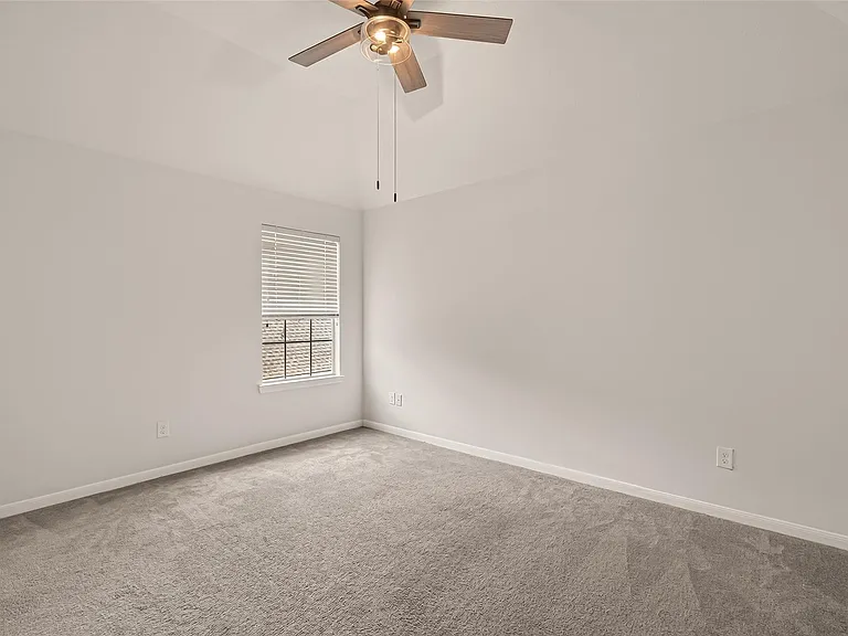 22411 Kendall Shay Ct — Photo 38