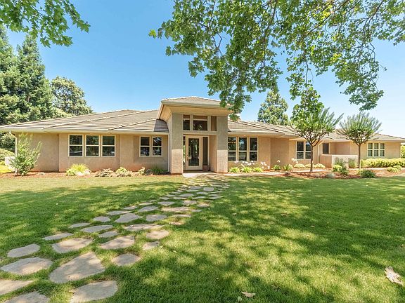 2nd image of 10055 Justamere Ln
