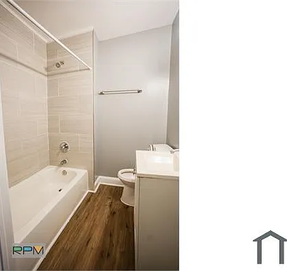 2411 Baker St — Photo 8