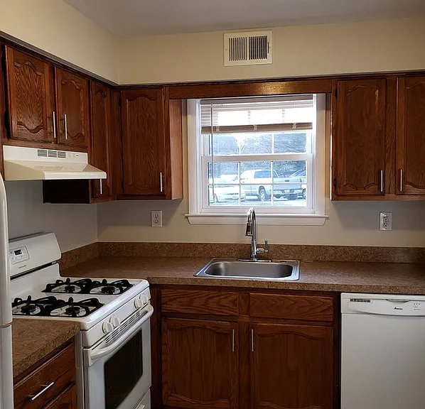 1253 Route 166 #C13 — Photo 2
