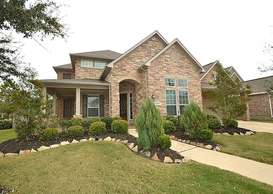1st image of 10622 Hollowback Dr