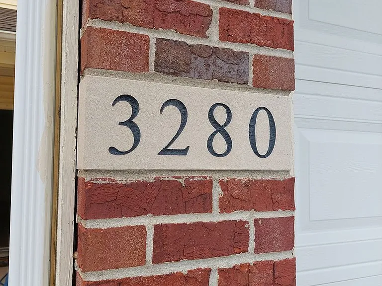 3280 Hopkins Ct — Photo 2
