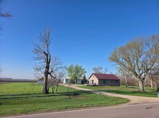 865 Matlock Blvd, Sheldon, IA 51201