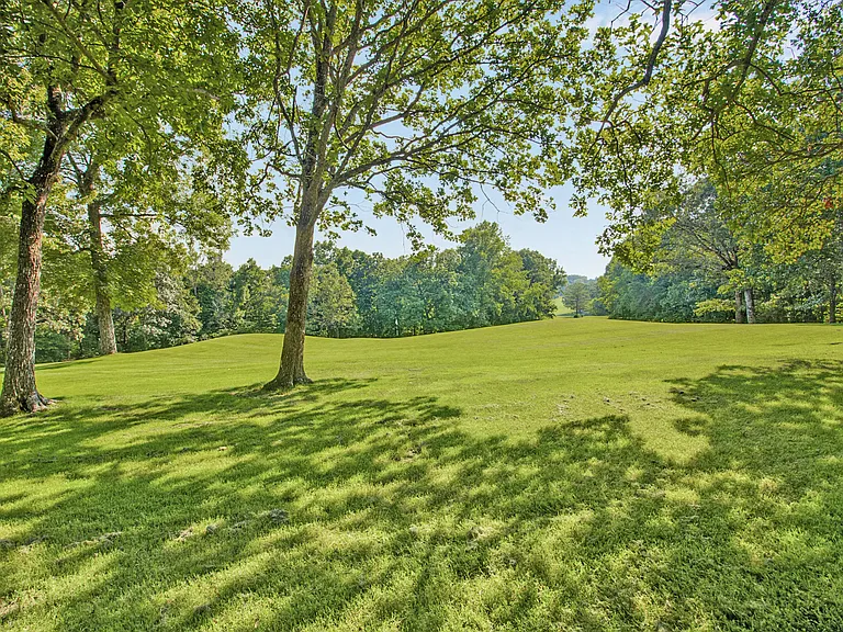 512 Druid Lndg — Photo 2