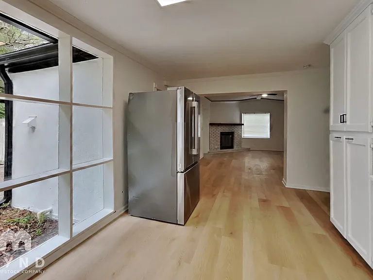 3340 Peach Dr — Photo 5
