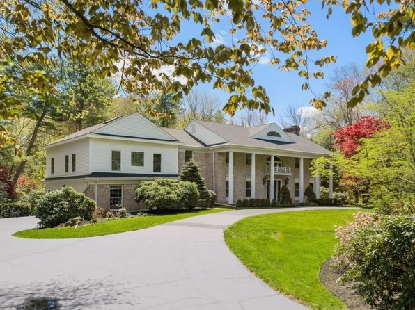 64 Country Dr, Weston, MA 02493
