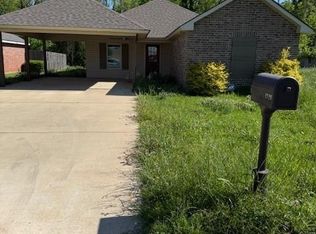 1526 Chase Dr, Alexandria, LA 71303