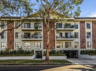 610 N Orlando Ave APT 202, West Hollywood, CA 90048