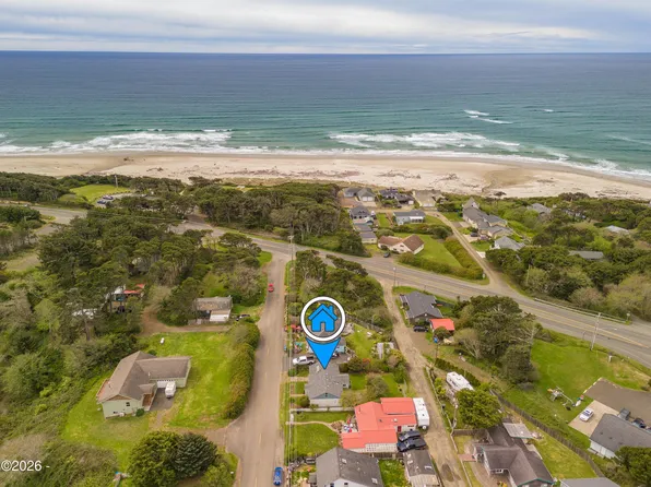 1236 SW Seabrook Ln, Waldport, OR 97394