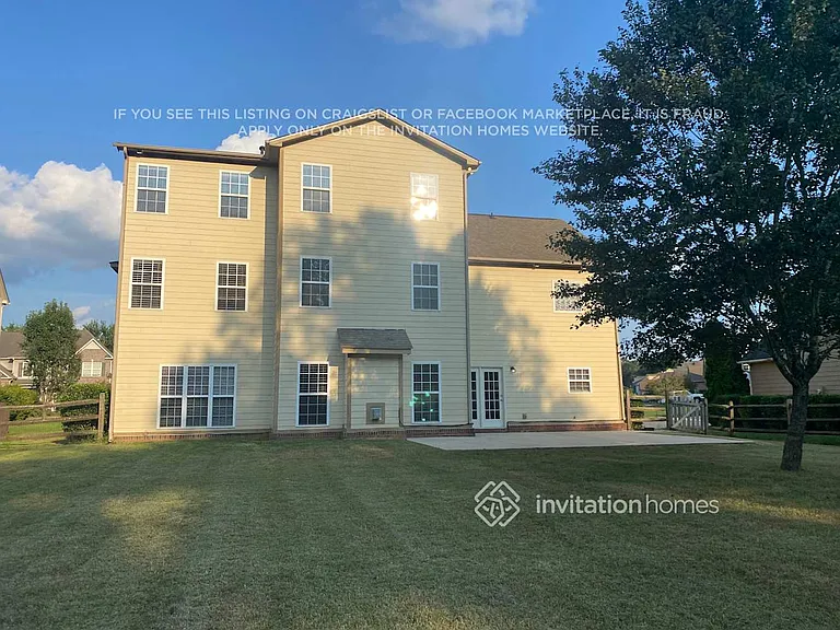 4001 Sedgewick Rd — Photo 12