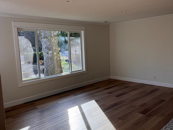 3rd image of 5711 SW Carman Dr