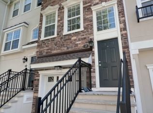 13 Barrister St, Clifton, NJ 07013