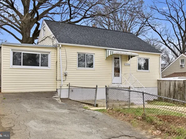 7726 Emerson Rd, Hyattsville, MD 20784