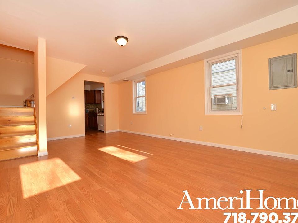 1st image of 597 Midland Ave #1