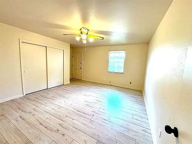 2 bed, 1.0 bath, 1056 sqft, $1,550 — Photo 4
