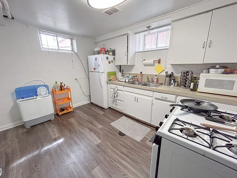 2232 1/2 S Franklin St — Photo 6