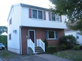 42 S Atherton Ave, Kingston, PA 18704