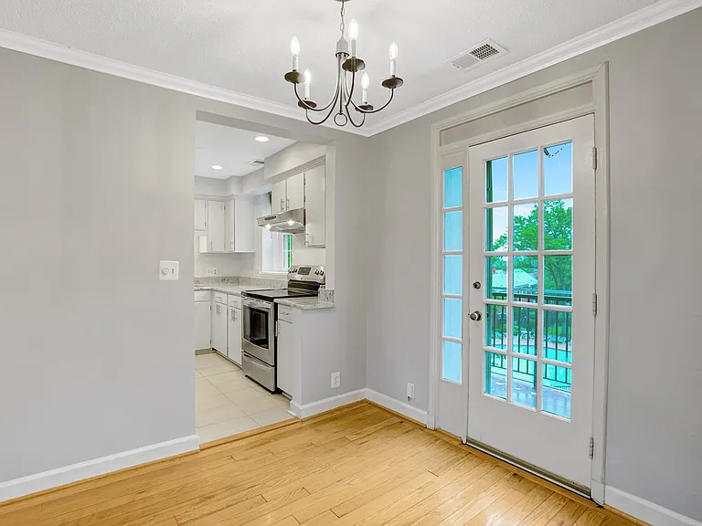 2873 S Buchanan St #C2 — Photo 7