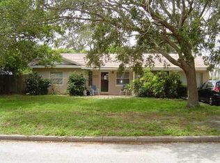 435 Willow Ln, Melbourne, FL 32935