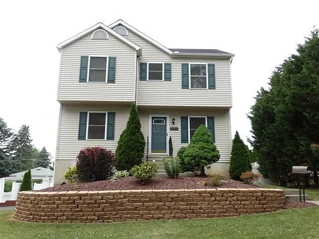 3111 Moravian Ave photo 1