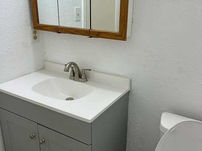 401 12th Ave SE #303 — Photo 4