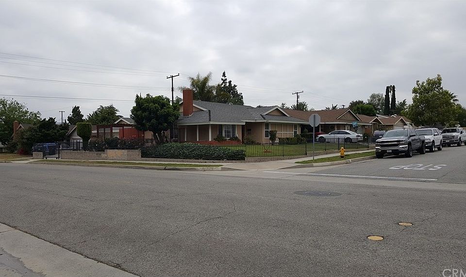 1st image of 3144 E Valley View Ave