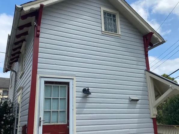 400 Ford St