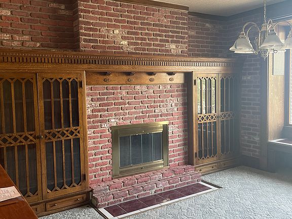 2nd image of 715 Purcell Ave #2