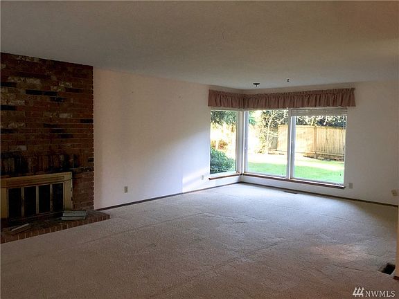 3rd image of 5518 Donnelly Dr SE