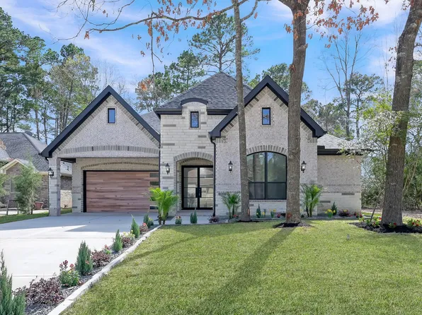 135 Wick Willow Rd, Montgomery, TX 77356