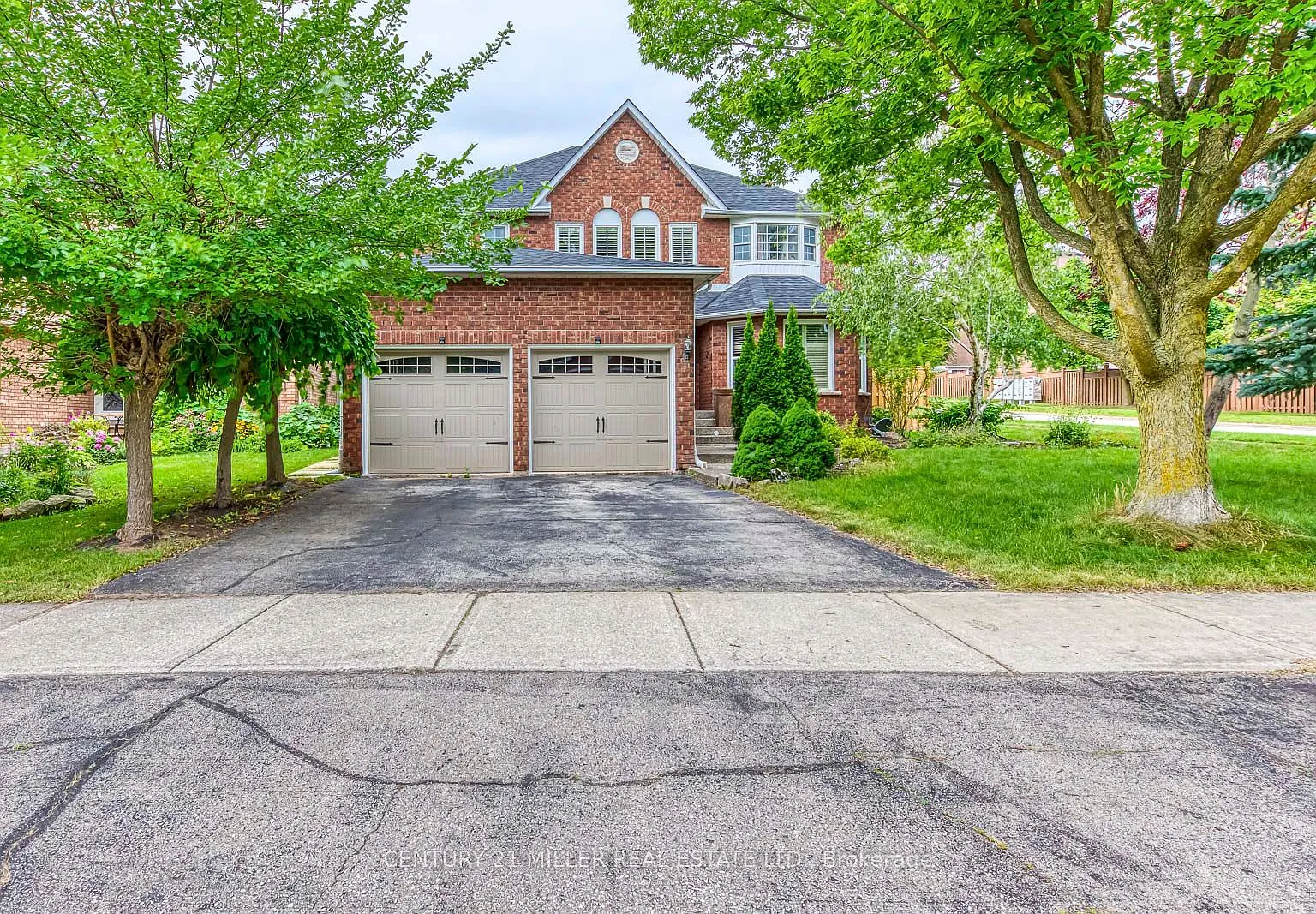 2 bed, $2,200 — Photo 2