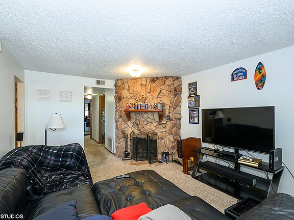 2nd image of 8136 169th St APT 3W
