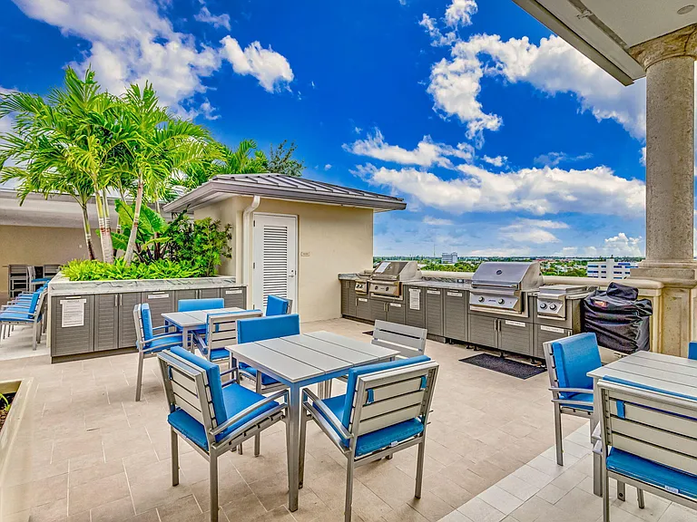 2650 Lake Shore Dr #2303 — Photo 46