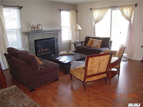 5th image of 321 Erik Dr #321